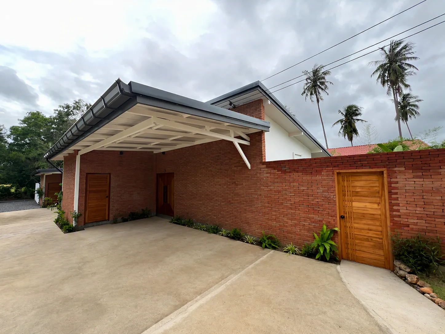 One-bedroom pool villa